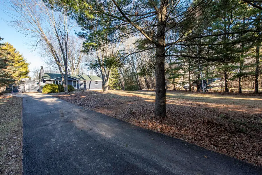 9705 8th Ave, Pleasant Prairie, WI 53158 - Image #3