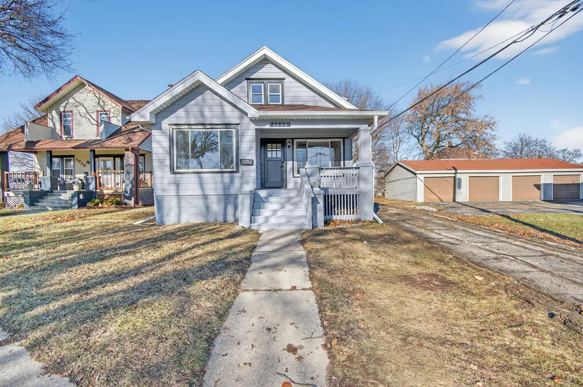 1824 Rapids Dr, Racine, WI 53404 - Image #1