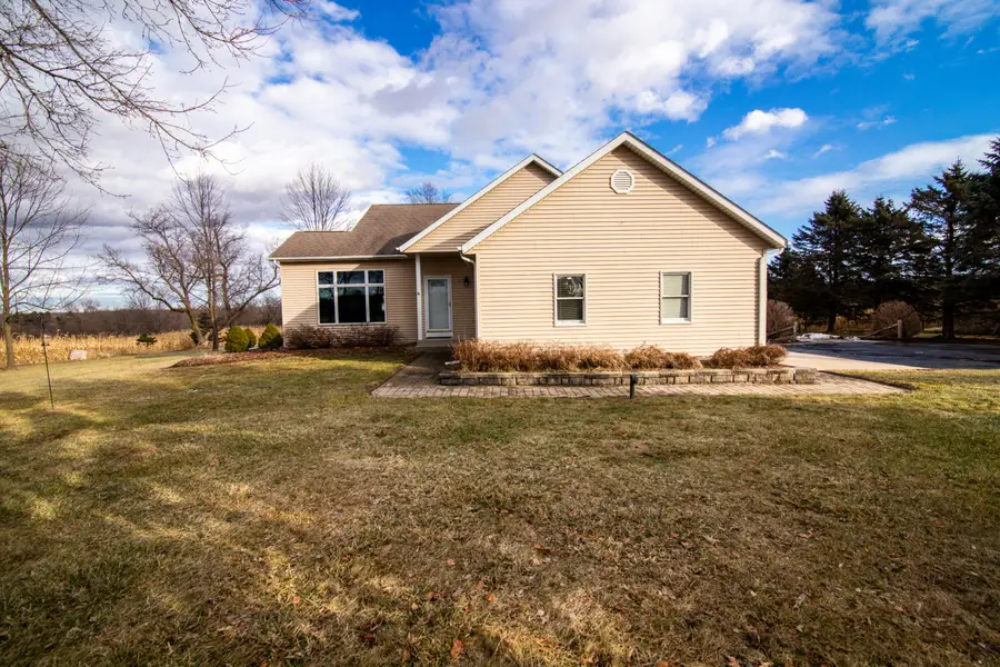 5232 County Highway P, West Bend, WI 53095 - Image #3