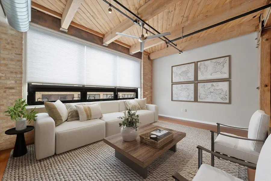 234 E Reservoir Ave, Milwaukee, WI 53212 - Image #2