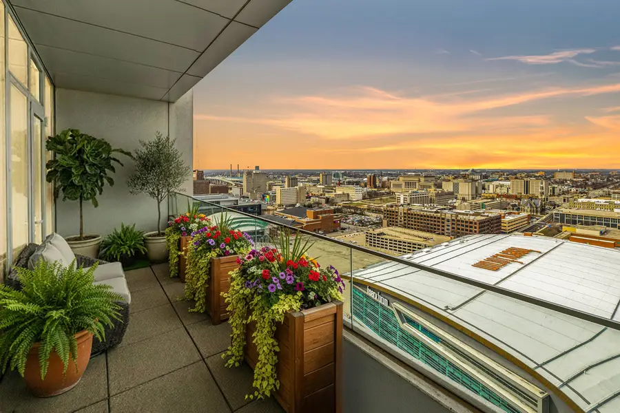 1141 N Martin L King Jr Dr, Milwaukee, WI 53203 - Image #2