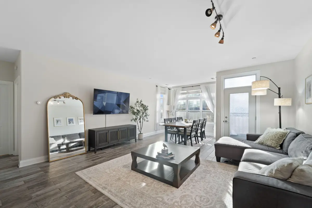 1915 N Water St, Milwaukee, WI 53202 - Image #1