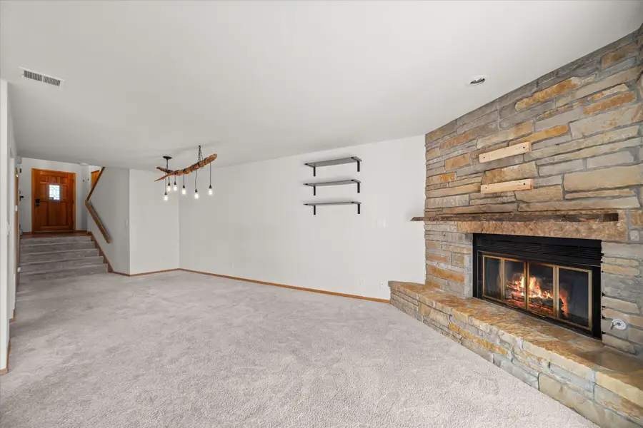 N89W16327 Main St, Menomonee Falls, WI 53051 - Image #3