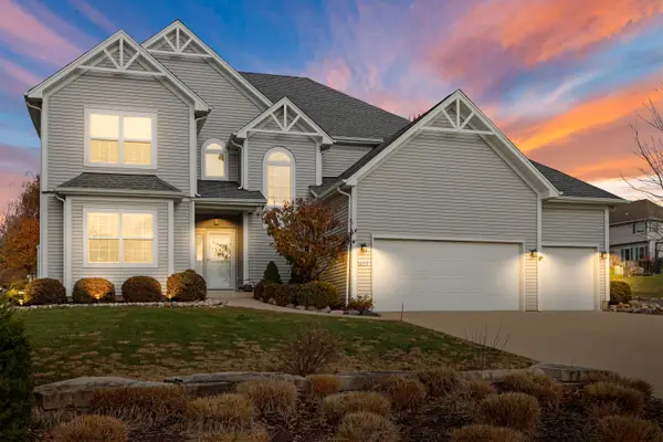 699 Stone Ridge Dr, Lake Geneva, WI 53147