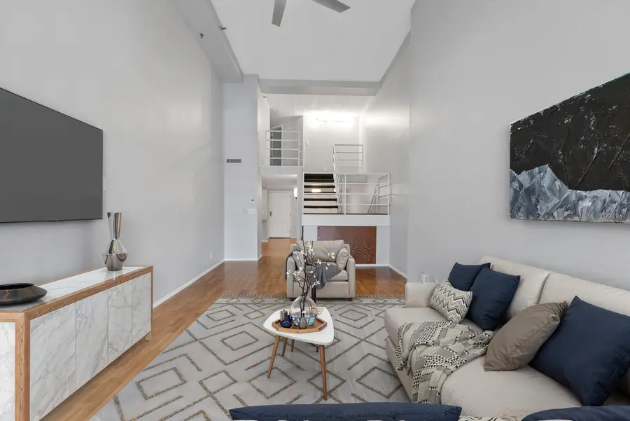 270 E Highland Ave, Milwaukee, WI 53202 - Image #2