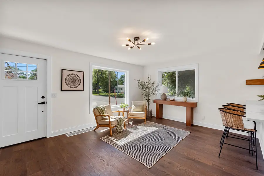 1005 Center St, Delavan, WI 53115 - Image #2