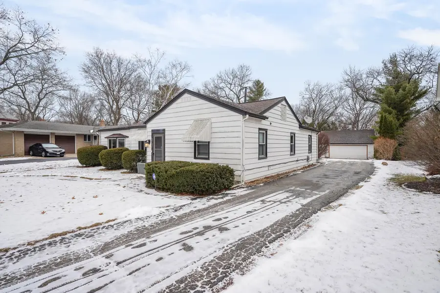 8705 2nd Ave, Pleasant Prairie, WI 53158 - Image #2