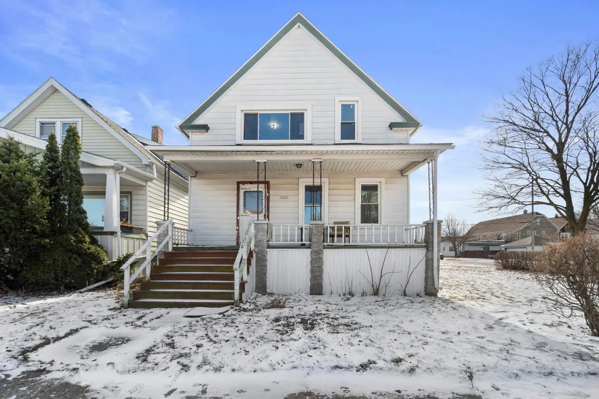 3807 E Edgerton Ave, Cudahy, WI 53110 - Image #1