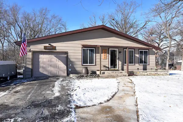 6800 243rd Ave, Paddock Lake, WI 53168