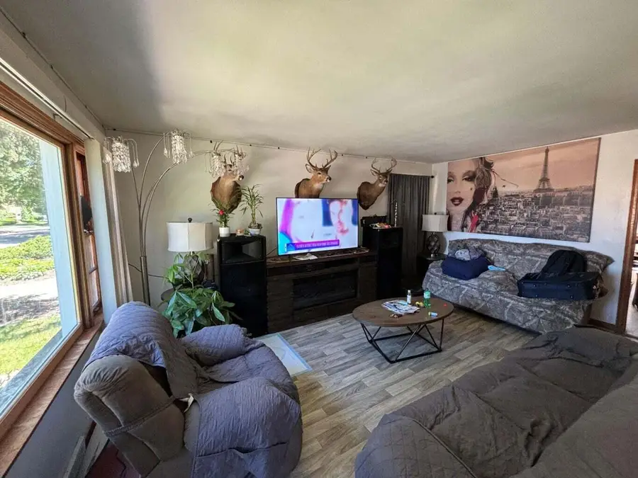 3605 W Ohio Ave, Milwaukee, WI 53215 - Image #2