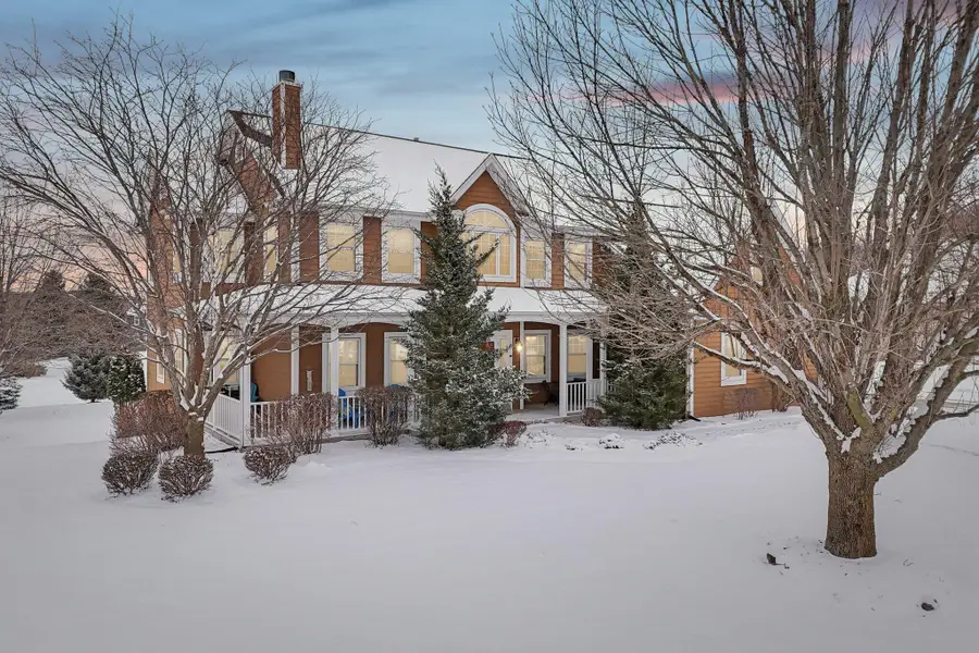 W291N4174 Prairie Wind Cir S, Delafield Town, WI 53072 - Image #2