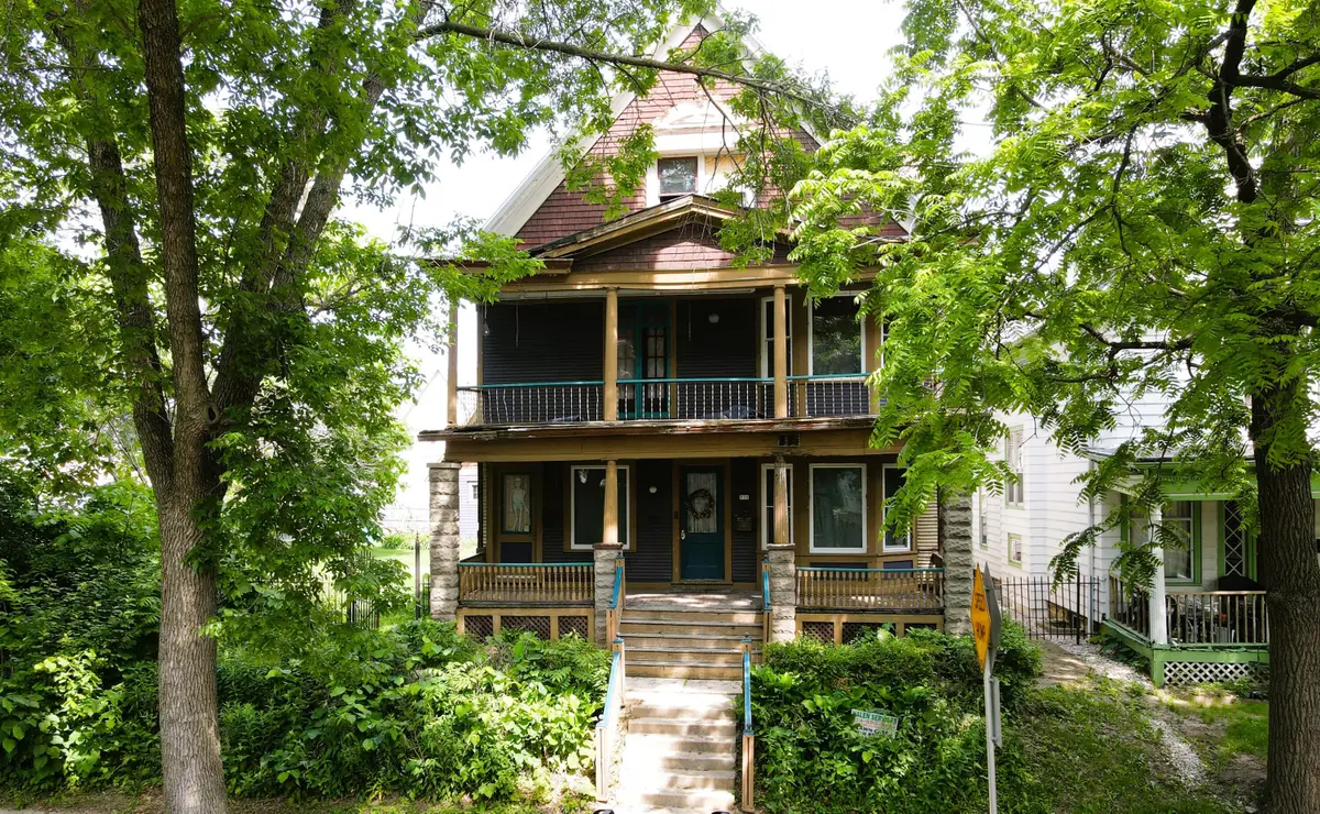 930 N 34th St, Milwaukee, WI 53208 - Image #1