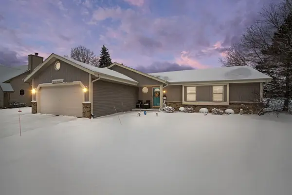 W152N7433 Westwood Dr, Menomonee Falls, WI 53051