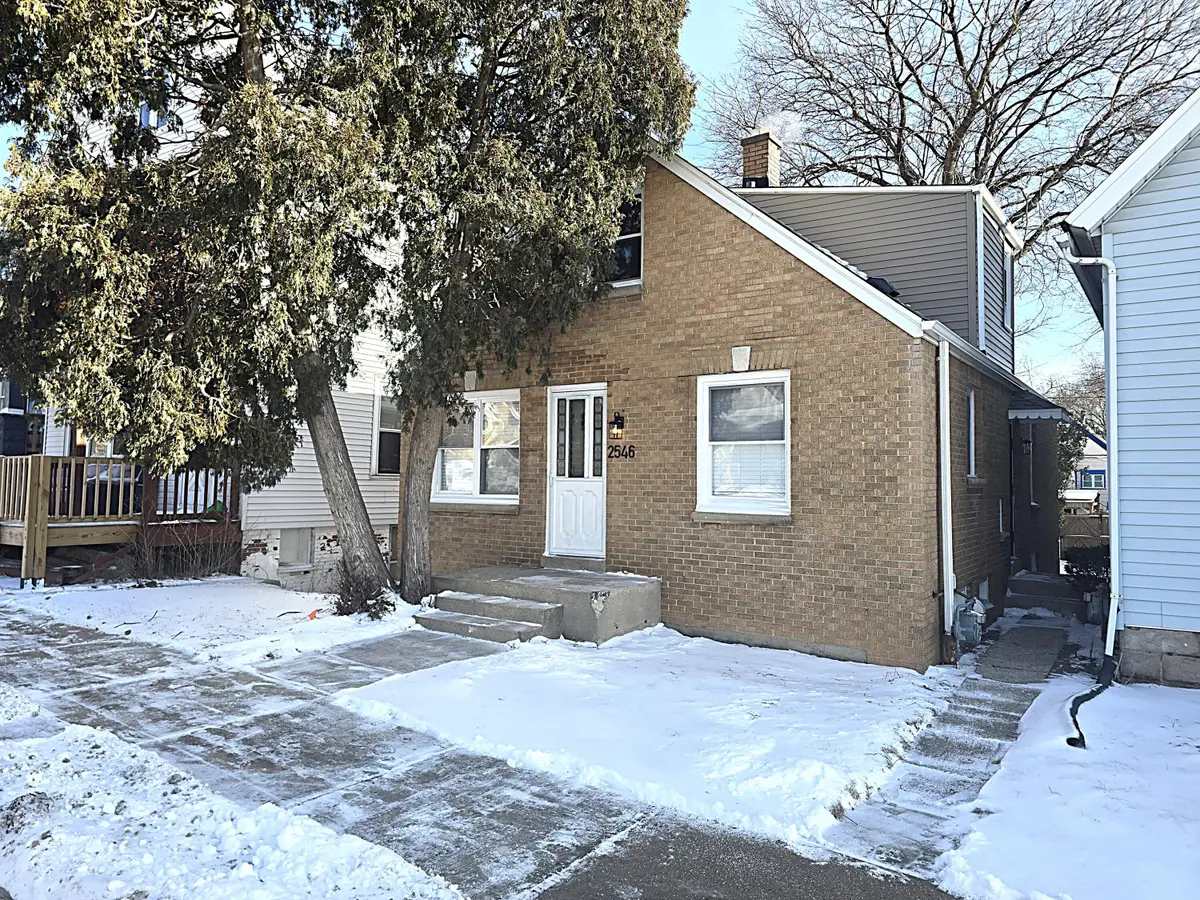 2546 S 13th St, Milwaukee, WI 53215 - Image #1