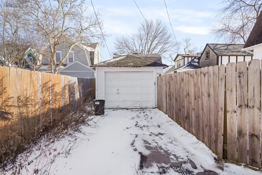 510 De Koven Ave, Racine, WI 53403 - Image #2
