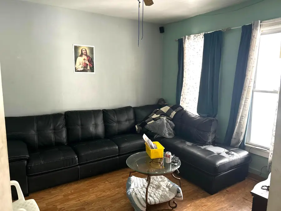 1535 S 31st St, Milwaukee, WI 53215 - Image #2