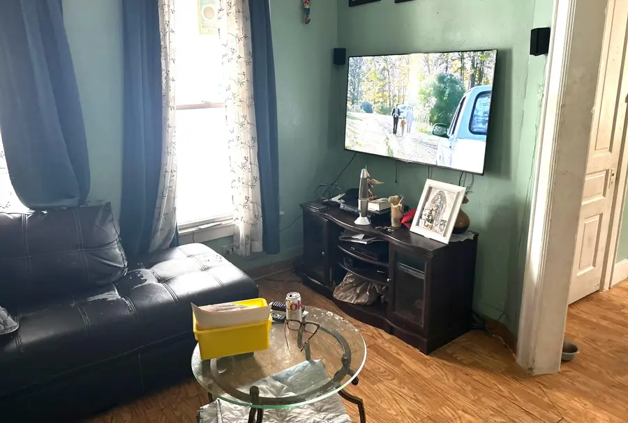 1535 S 31st St, Milwaukee, WI 53215 - Image #3