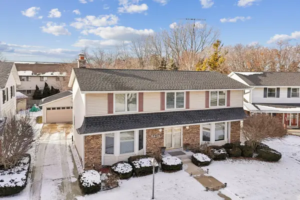 8836 35th Ave, Kenosha, WI 53142