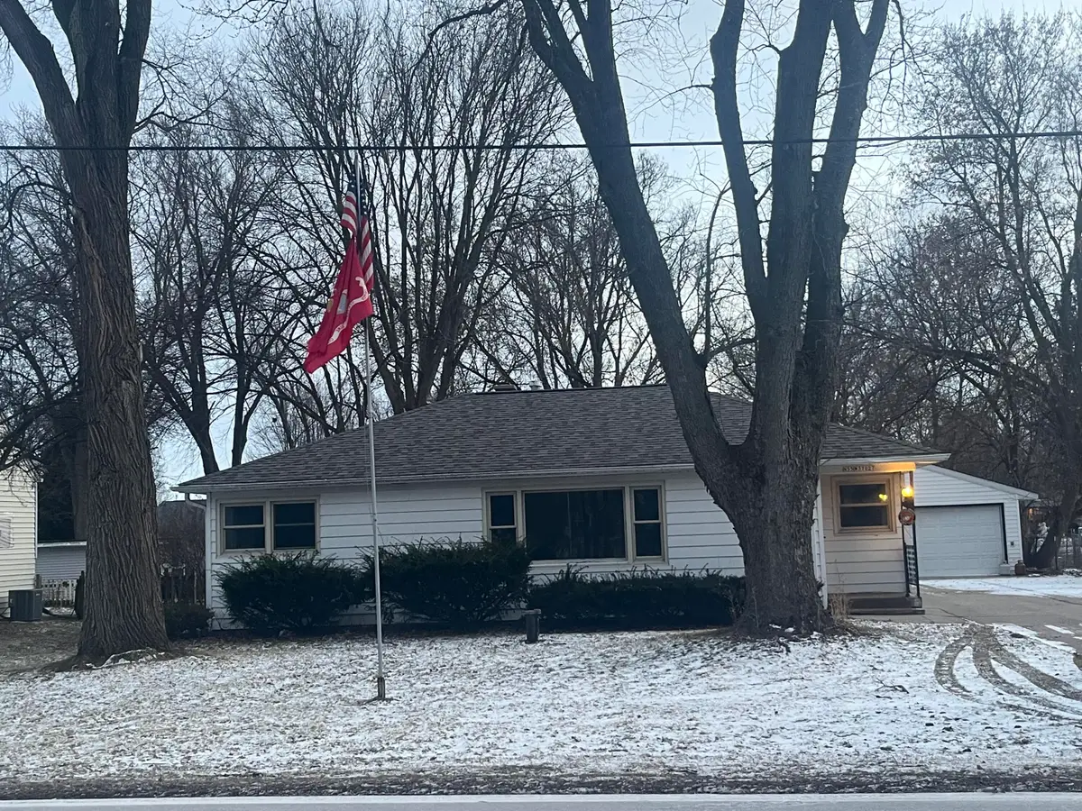 N55W37027 Lisbon Rd, Oconomowoc, WI 53066 - Image #1