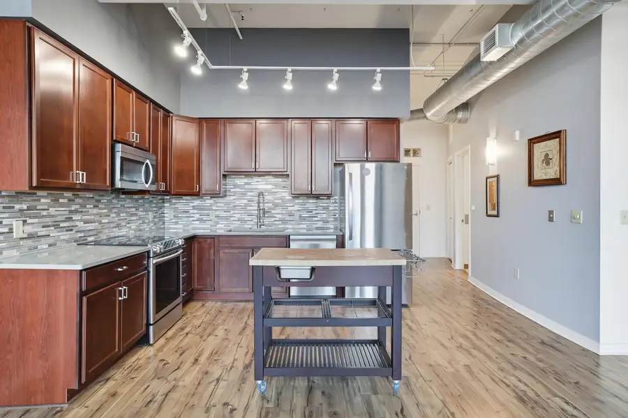 705 Village Green Way, West Bend, WI 53090 - Image #2