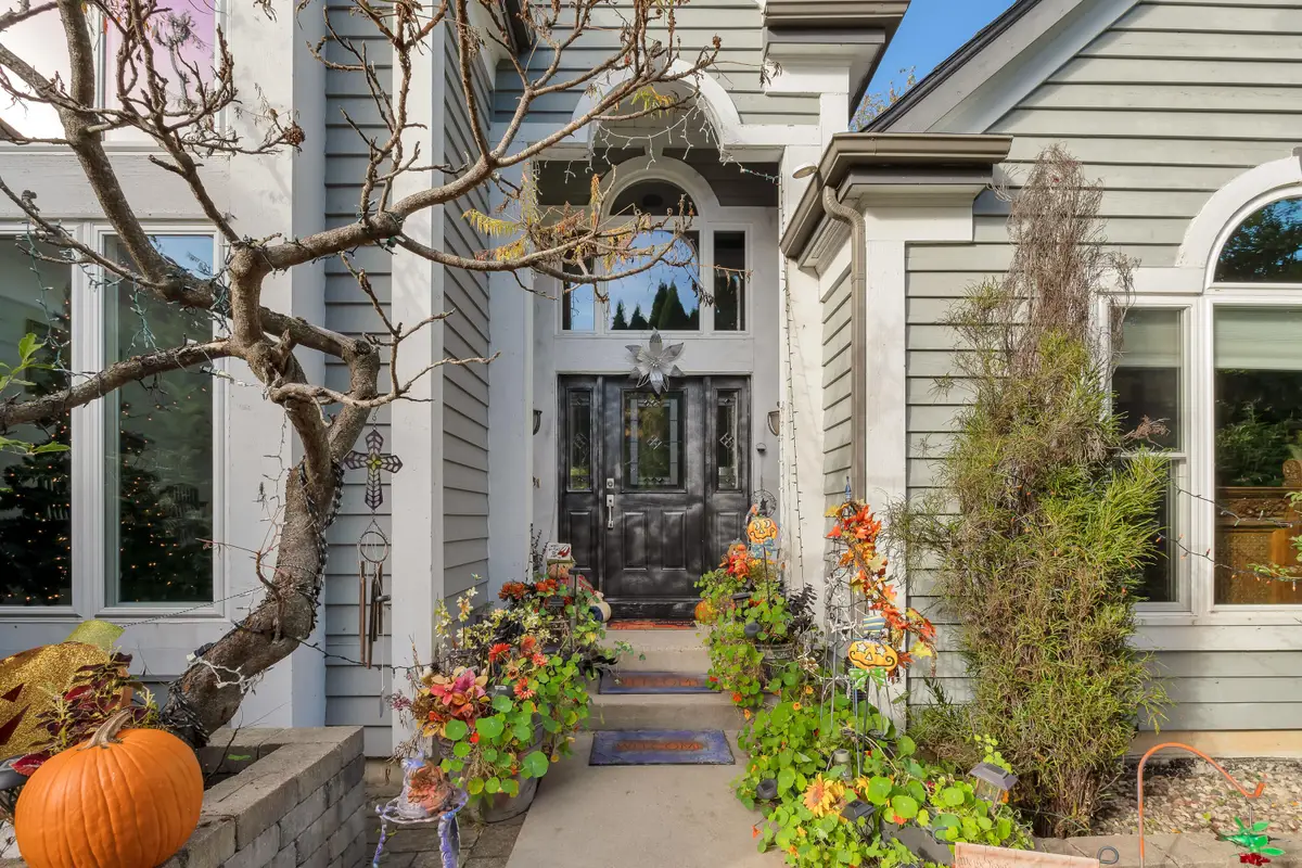 370 Smythe Dr, Williams Bay, WI 53191 - Image #1