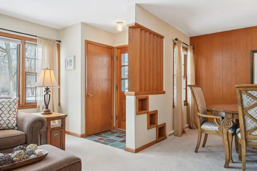 4785 Meadow View W, Brookfield, WI 53005 - Image #2