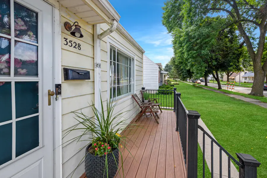 3528 S Herman St, Milwaukee, WI 53207 - Image #2