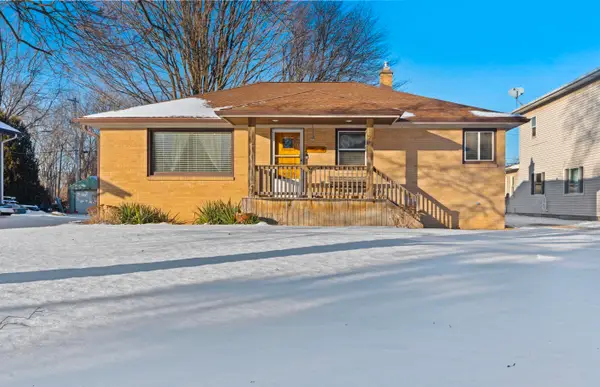 1924 Johnson Ave, Caledonia, WI 53402