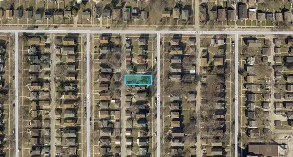 4357 N 17th St, Milwaukee, WI 53209