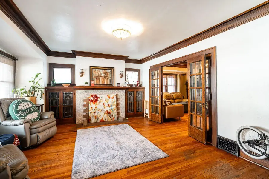 1429 S 79th St, West Allis, WI 53214 - Image #2