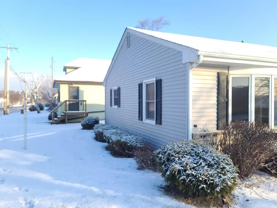 3818 68th St, Kenosha, WI 53142 - #2