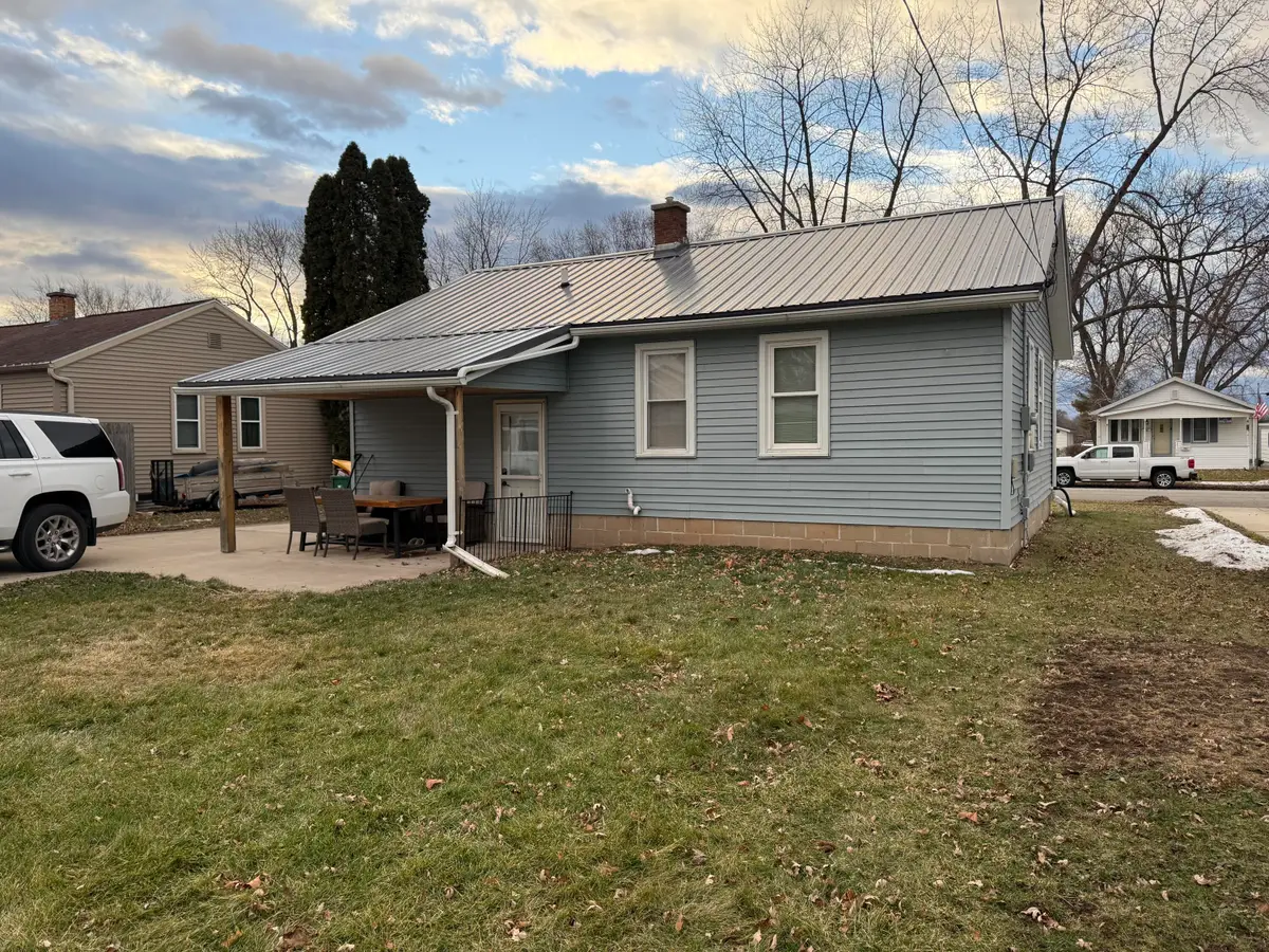 277 Wilson Ave, Fond Du Lac, WI 54935 - Image #1