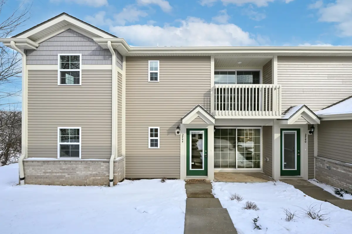 2744 Hidden Dr, Saint Francis, WI 53235 - Image #1