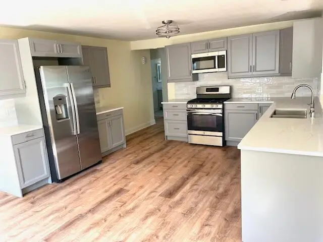 1153 N 11th Ave, West Bend, WI 53090 - Image #3