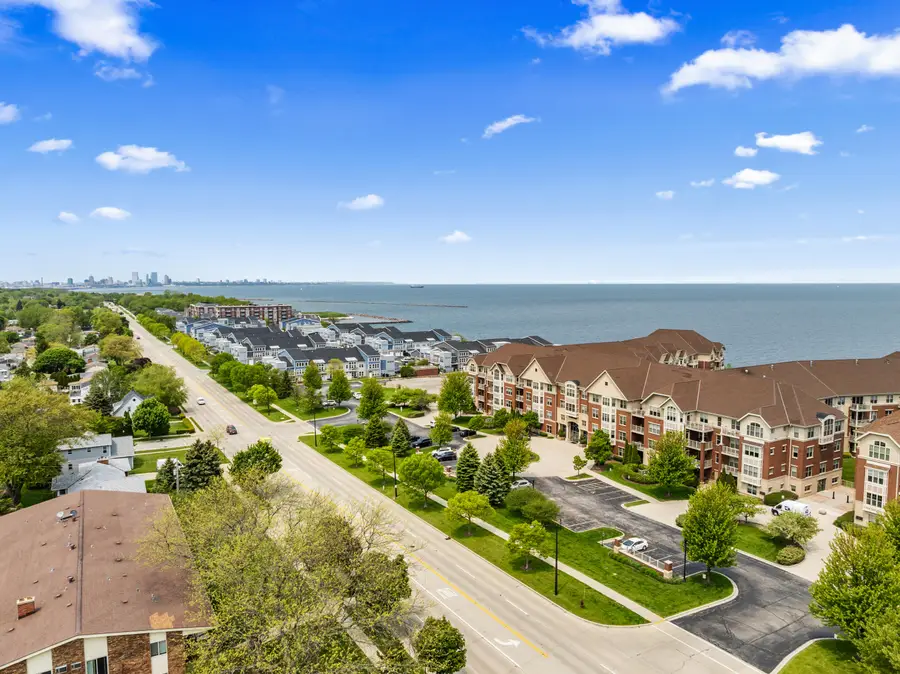 4100 S Lake Dr, Saint Francis, WI 53235 - Image #3