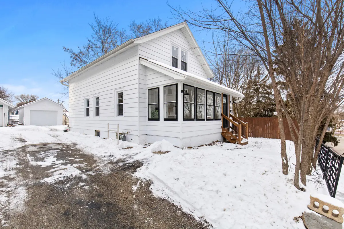 120 4th St, Waukesha, WI 53188 - Image #1