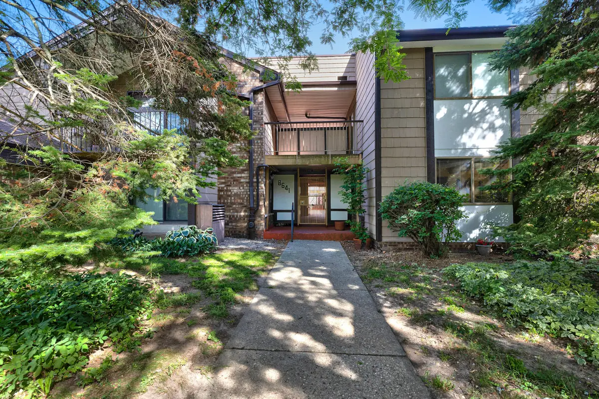 8641 N Servite Dr, Milwaukee, WI 53223 - Image #1