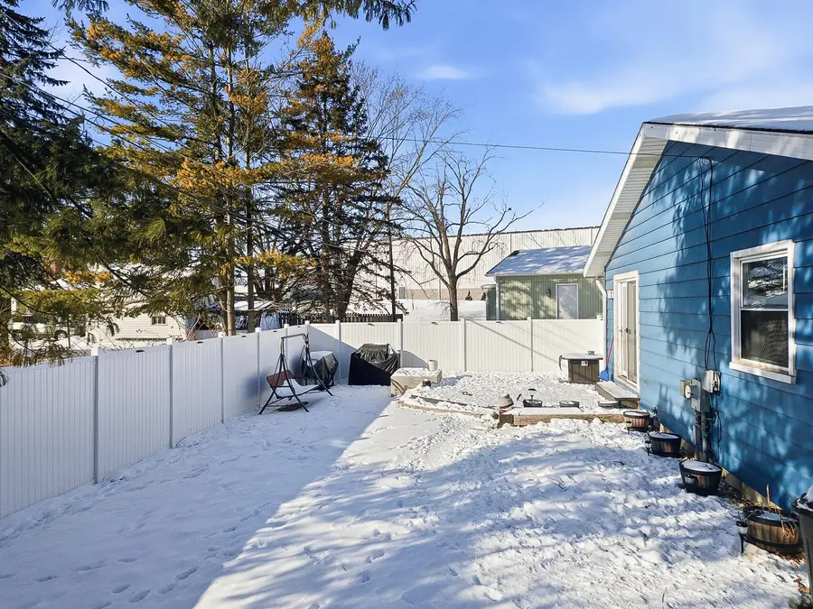 302 Martin St, Fort Atkinson, WI 53538 - Image #3
