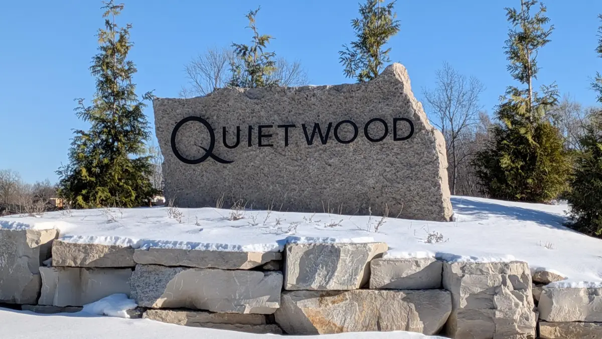 N50W18552 Woodfield Way, Menomonee Falls, WI 53051 - #1