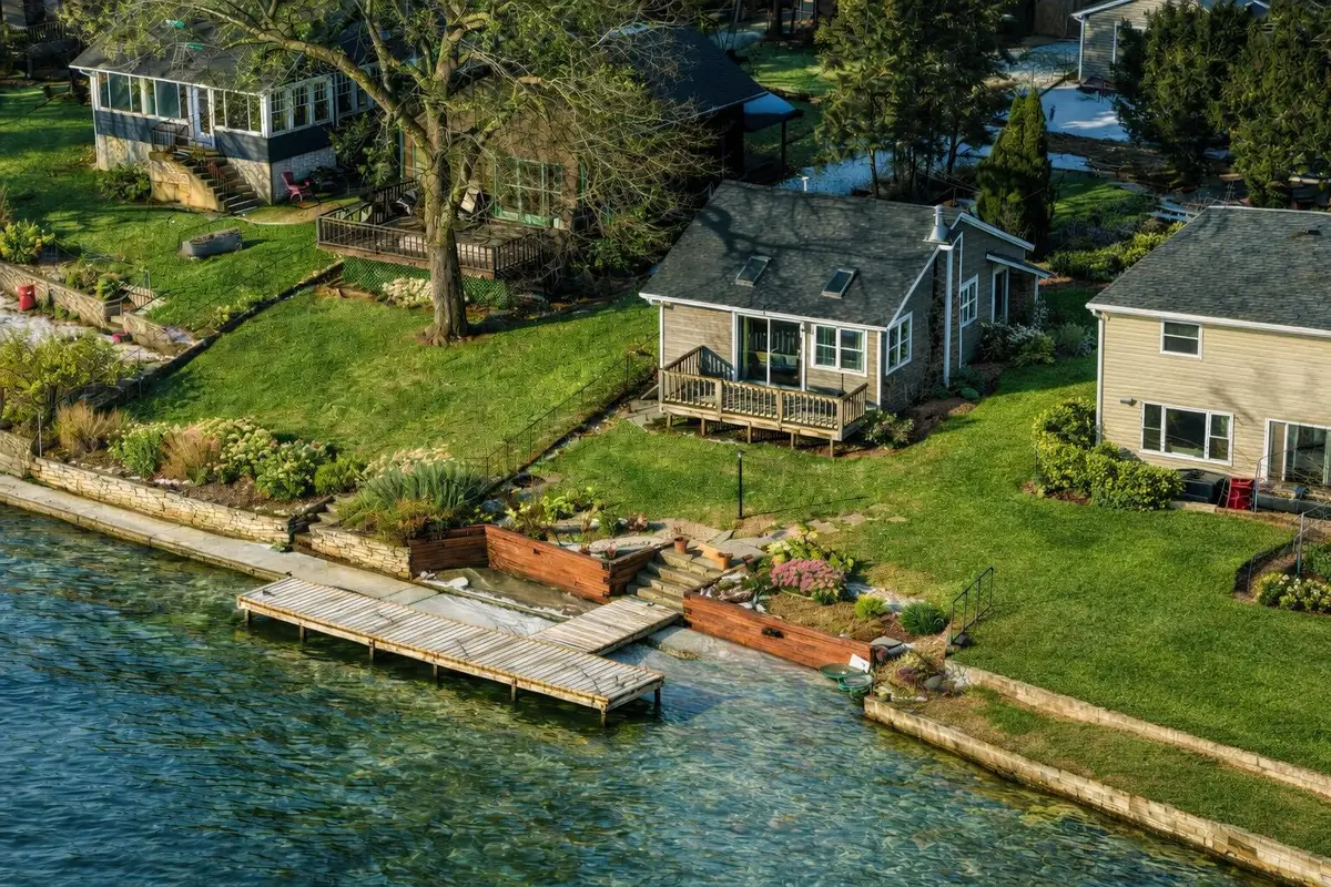 6436 Channel Rd, Waterford, WI 53185 - #1