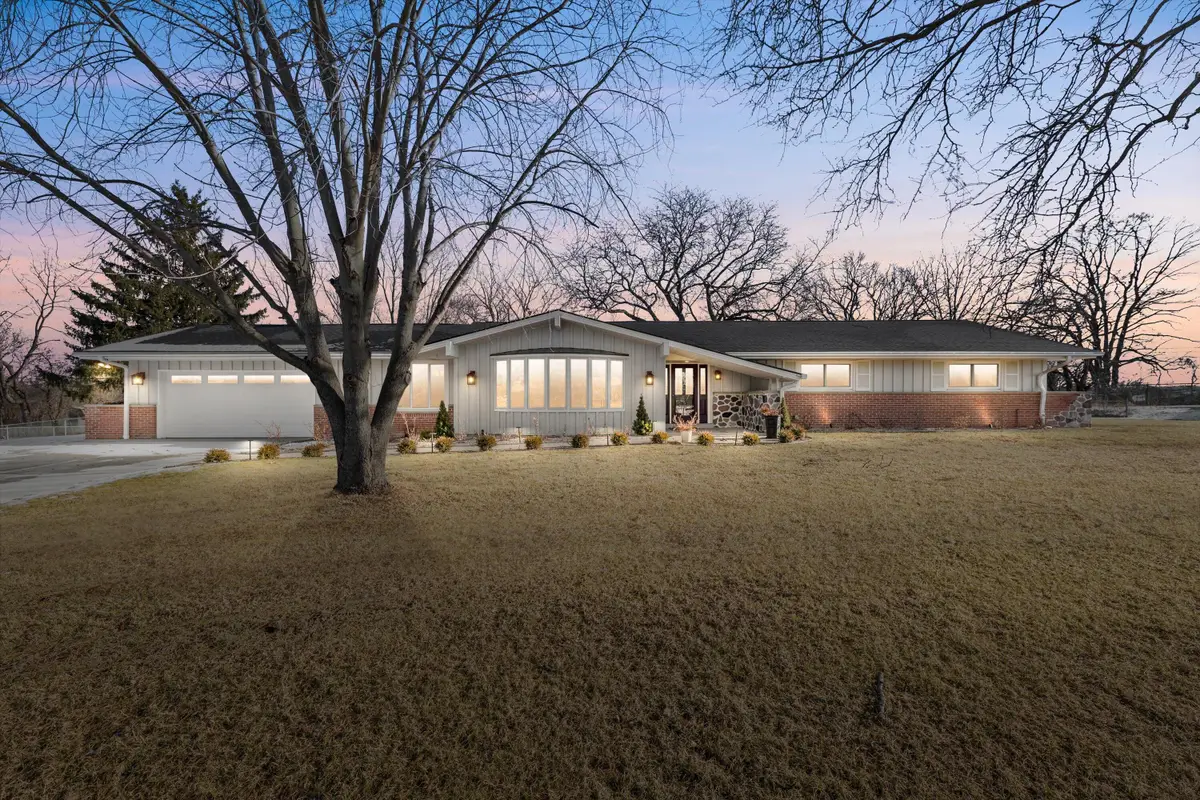 850 Janacek Rd, Brookfield, WI 53045 - Image #1