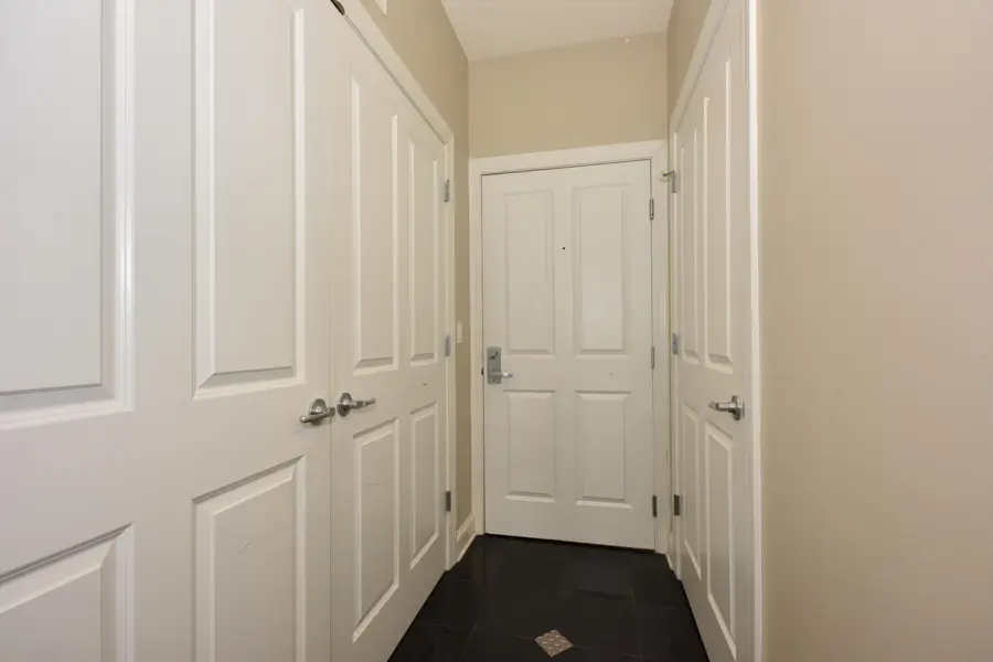 1925 N Water St, Milwaukee, WI 53202 - #2