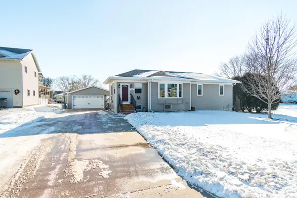 318 Gaarder Rd E, Holmen, WI 54636