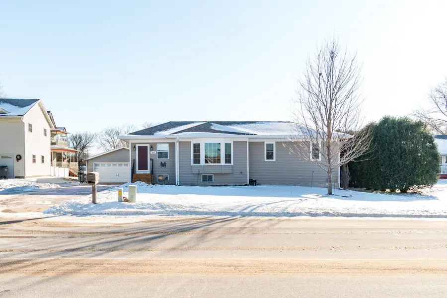 318 Gaarder Rd E, Holmen, WI 54636 - Image #3