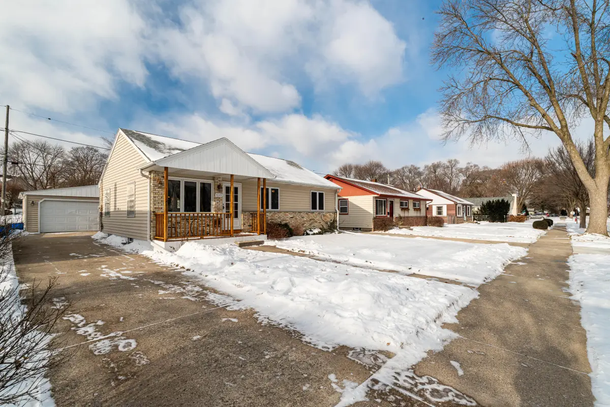 4049 S Hately Ave, Saint Francis, WI 53235 - Image #1