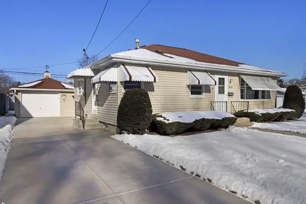 2400 Rupert Blvd, Racine, WI 53405