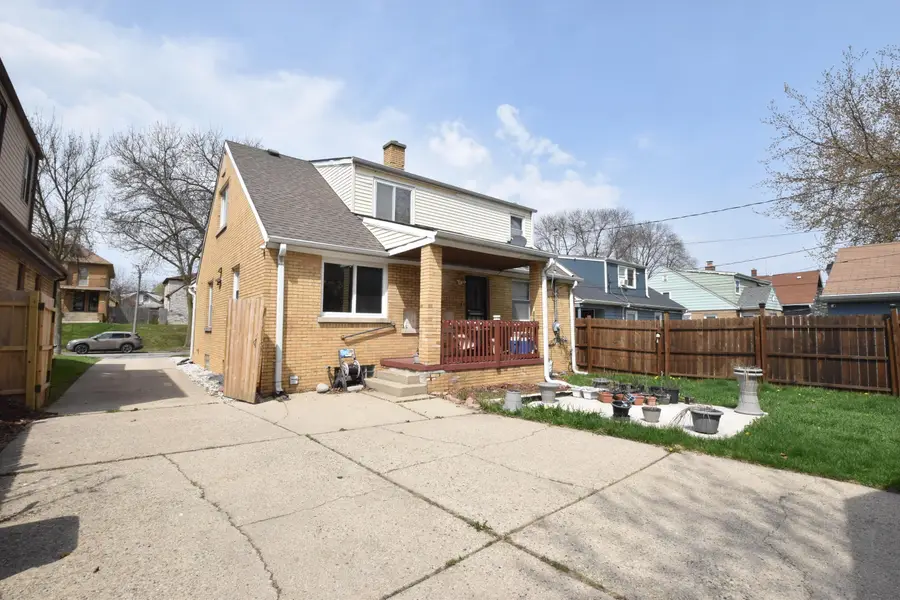 4040 N 11th St, Milwaukee, WI 53209 - Image #3