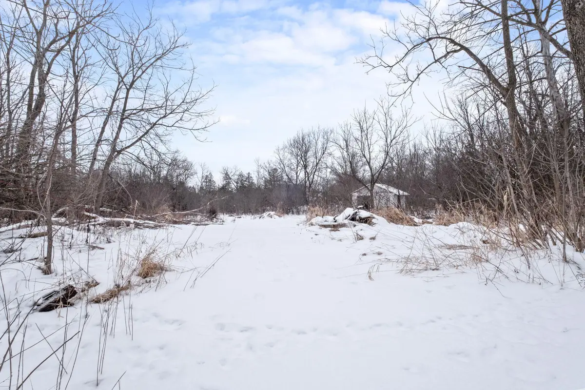 3151 S Miller Ln, New Berlin, WI 53146 - Image #1