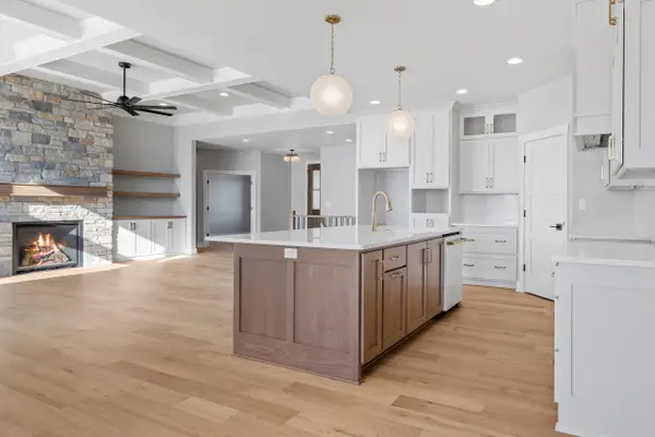 301 Fairway Meadows Ln, Sheboygan Falls, WI 53085