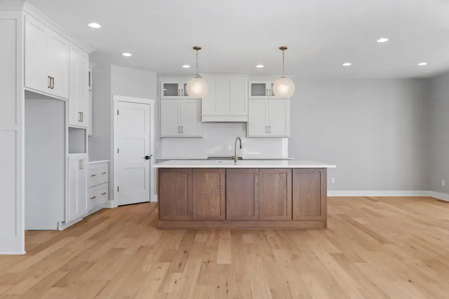 301 Fairway Meadows Ln, Sheboygan Falls, WI 53085 - Image #2